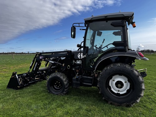 Brand new compact tractor - brand, 40