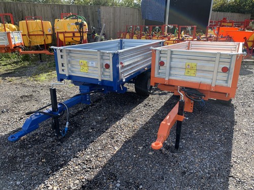 Tipping trailer for compact - trailer,