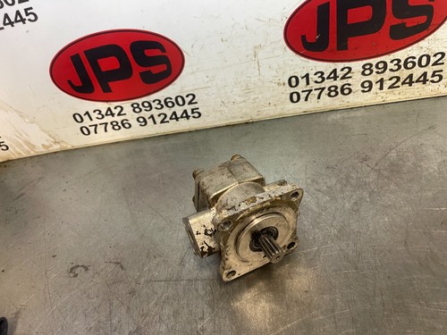 3896bl hydraulic pump - 7,